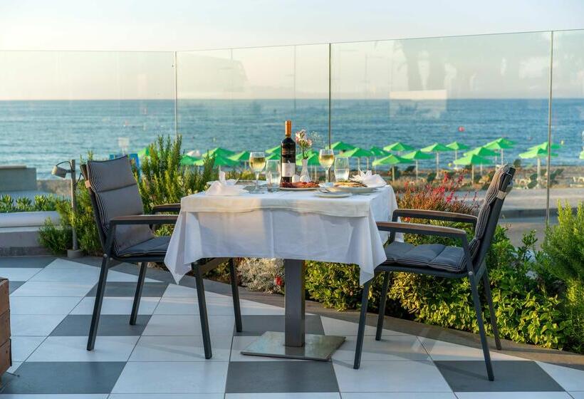 בית מלון כפרי Aegean Pearl