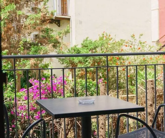 Отель Aegean Pearl