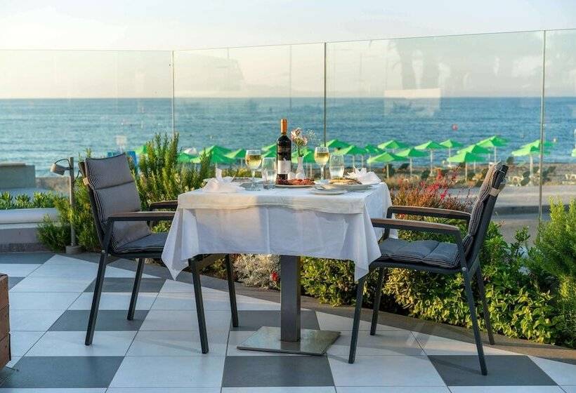 בית מלון כפרי Aegean Pearl