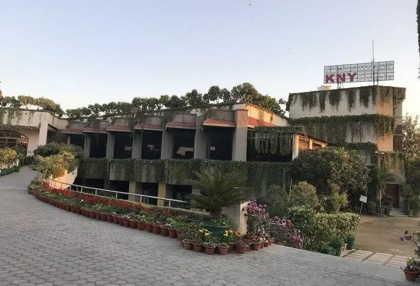 Hotel Claremont Kny