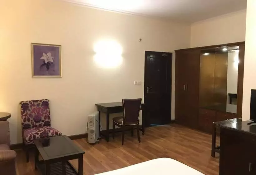 Hotel Claremont Kny
