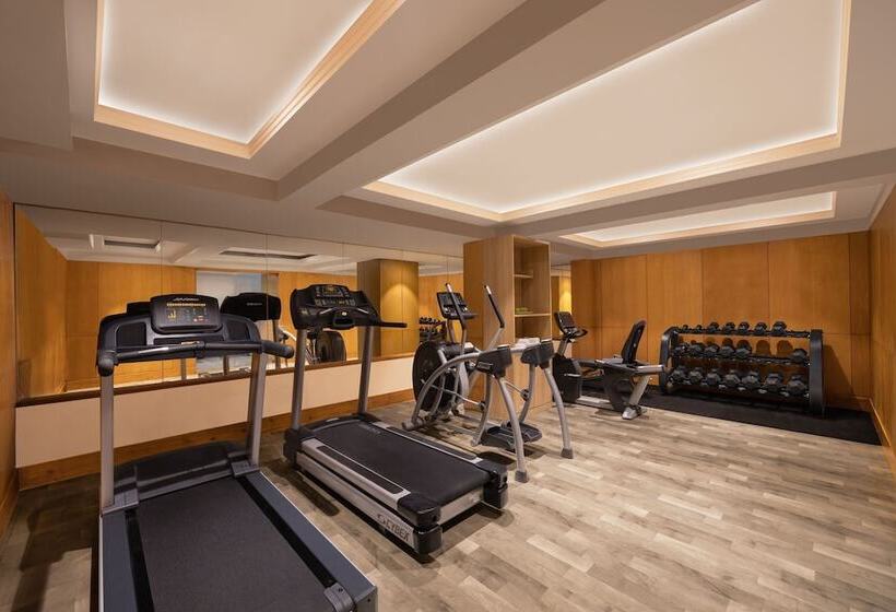 هتل Fairfield By Marriott Jaipur