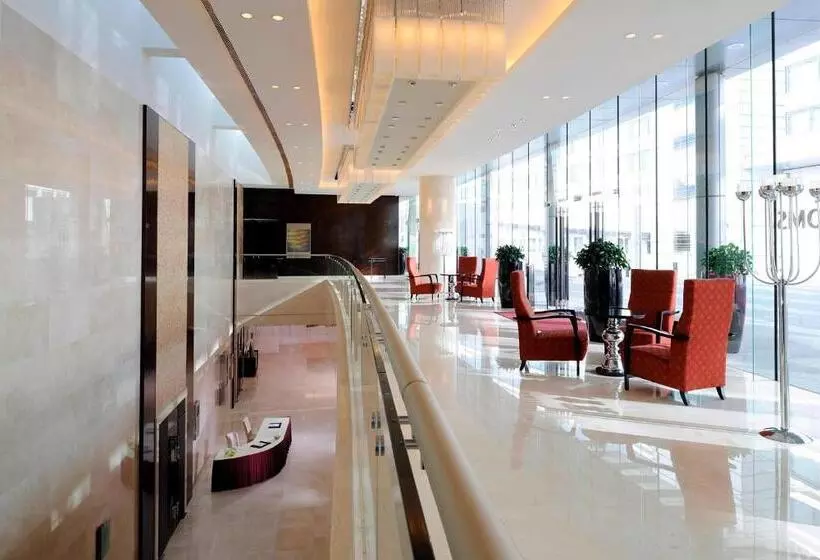 هتل Hong Kong Skycity Marriott