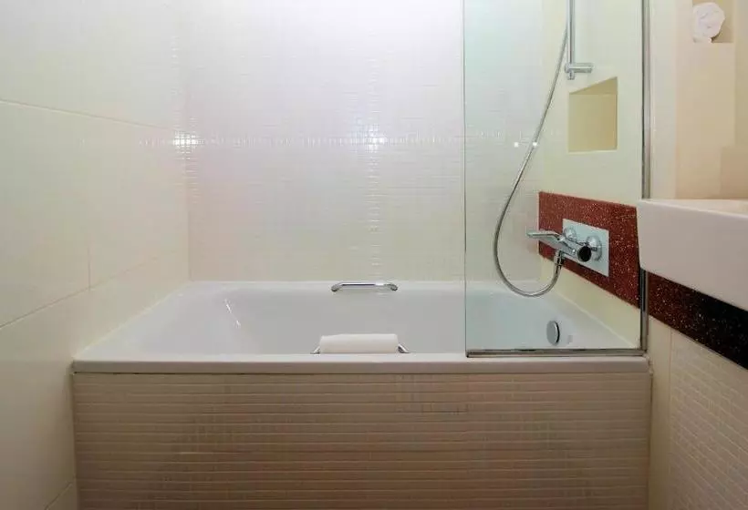 בית מלון כפרי Icon