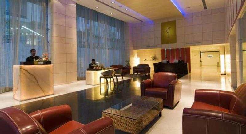 فندق Iris The Business