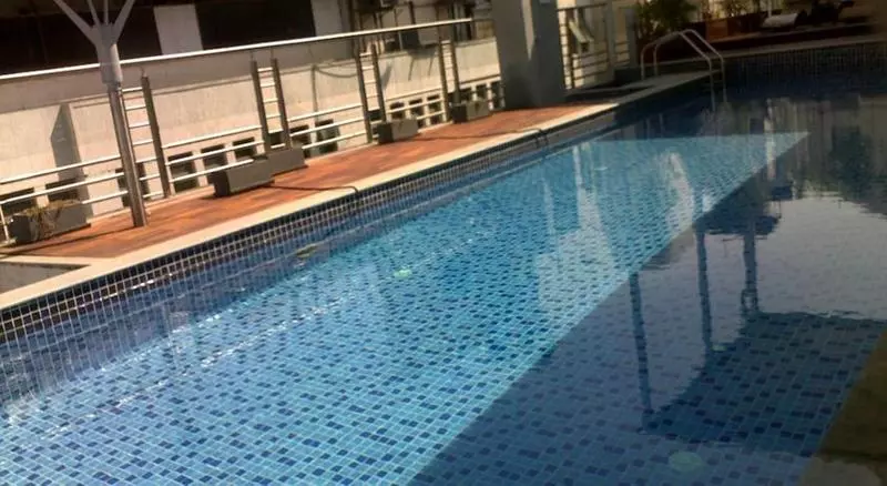 Hotelli Iris The Business