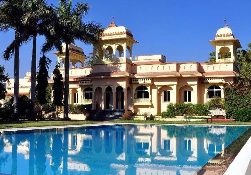 酒店 Jüsta Rajputana Resort & Convention Centre, Udaipur