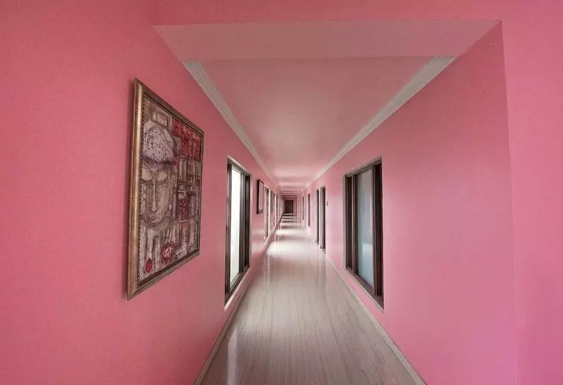 酒店 Jüsta Rajputana Resort & Convention Centre, Udaipur