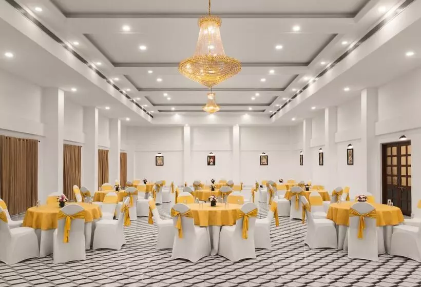 酒店 Jüsta Rajputana Resort & Convention Centre, Udaipur