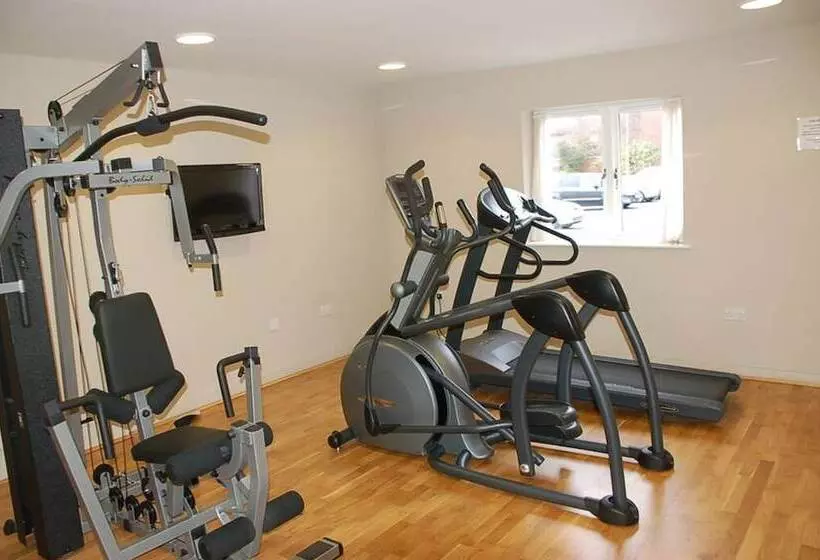 Отель Kings Court