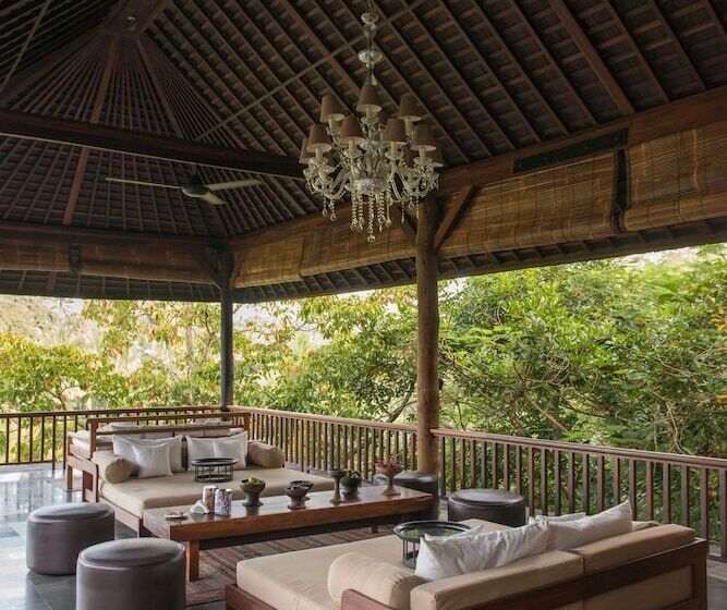 Hotel Komaneka At Bisma Ubud