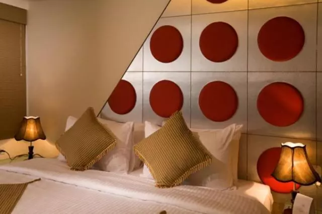 Hotel The Nines Business