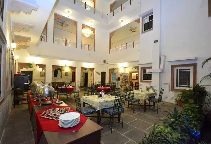 فندق Mahal  Khandela