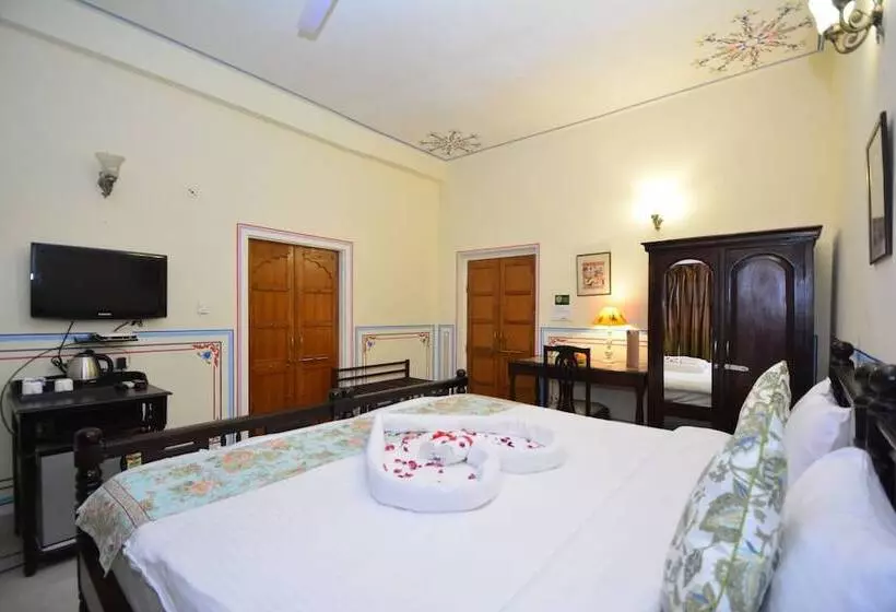 فندق Mahal  Khandela