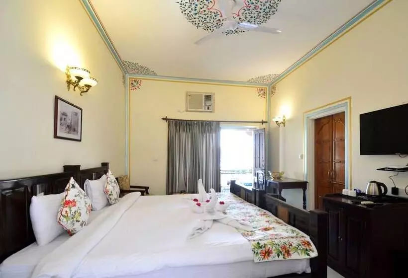 فندق Mahal  Khandela