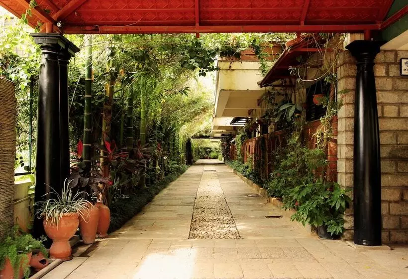 בית מלון כפרי Mint Green Path