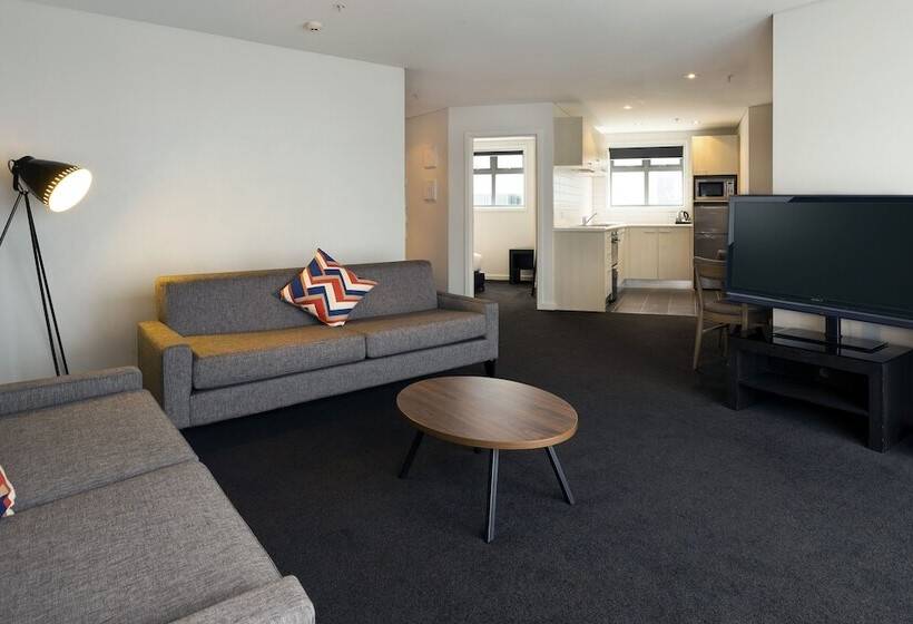 فندق Nesuto Stadium