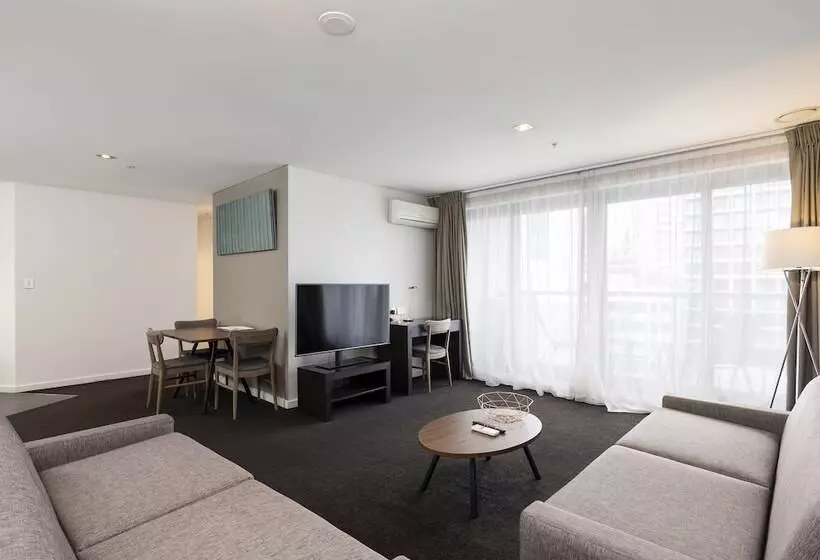 Hotel Nesuto Stadium