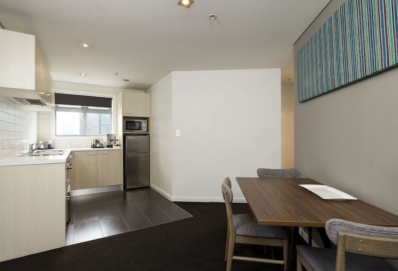 فندق Nesuto Stadium