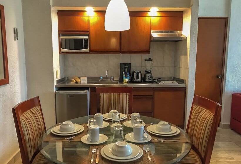 Отель Ocean Breeze Acapulco