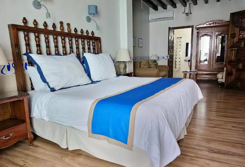 هتل Posada Santa Fe