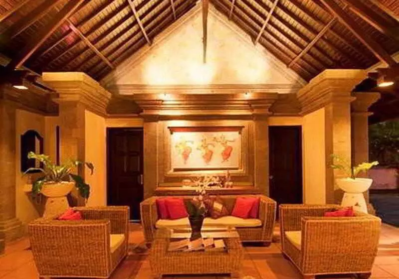 בית מלון כפרי Puri Mesari