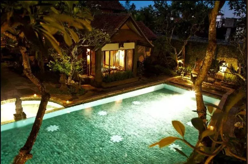 בית מלון כפרי Puri Mesari