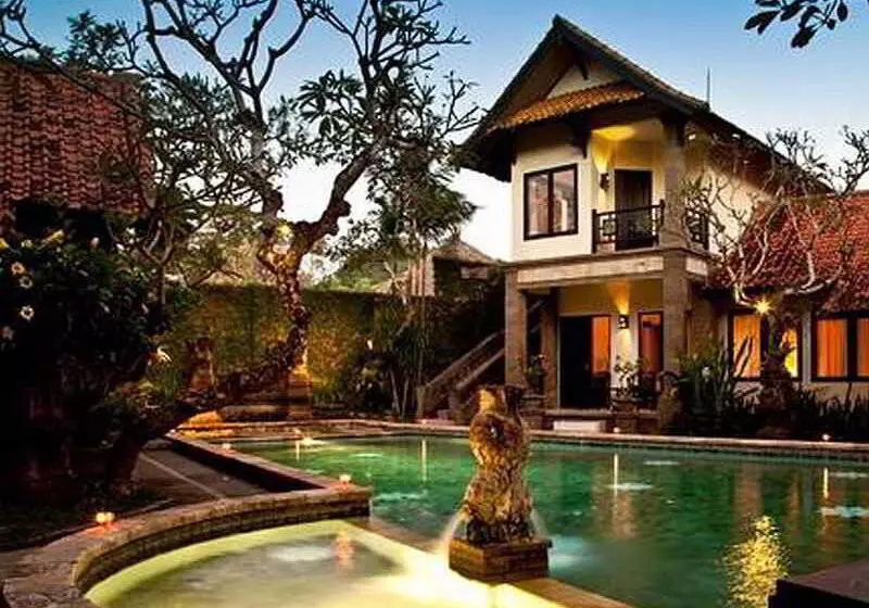 בית מלון כפרי Puri Mesari