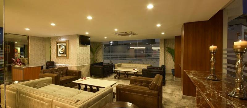 בית מלון כפרי Royal Orchid Suites Whitefield Bangalore