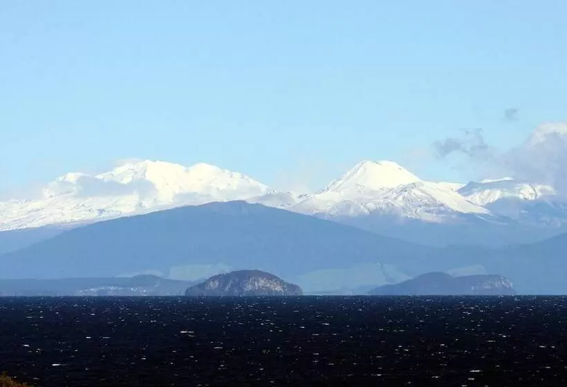 Hôtel Sails On The Lake