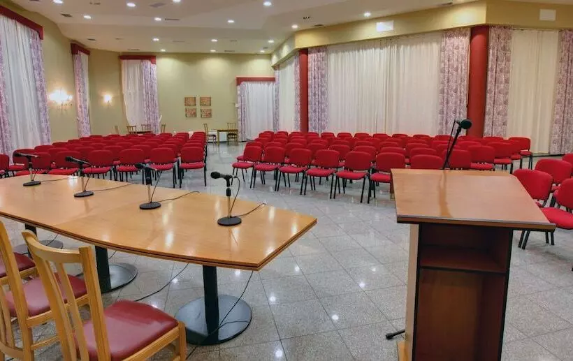 호텔 Sunrise Resort