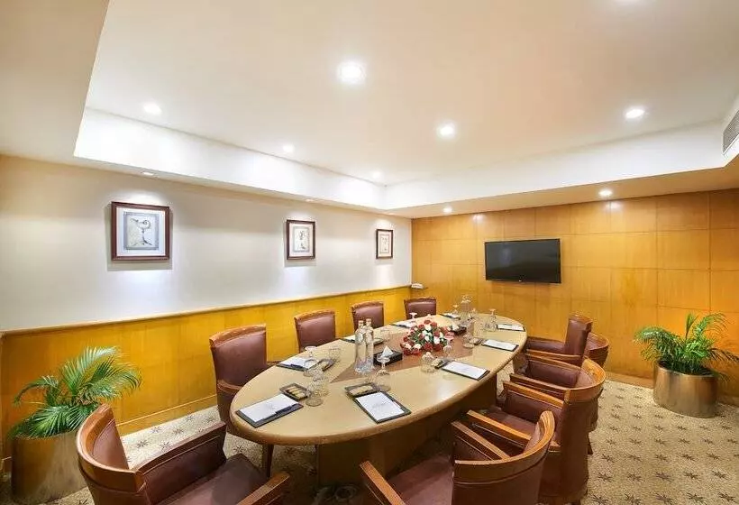 호텔 The Accord Metropolitan