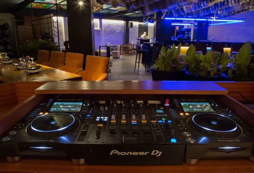 호텔 The Accord Metropolitan