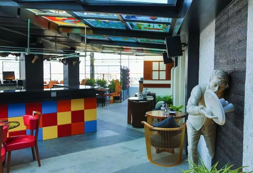 호텔 The Accord Metropolitan