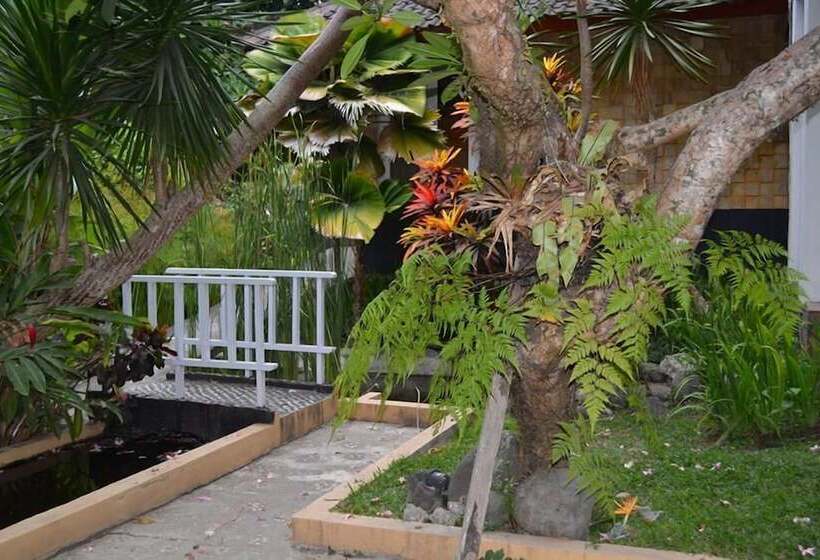 בית מלון כפרי Ubud Garden Villa