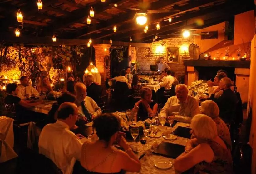 هتل Villa Ganz Boutique