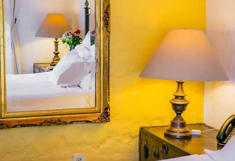 هتل Villa Ganz Boutique