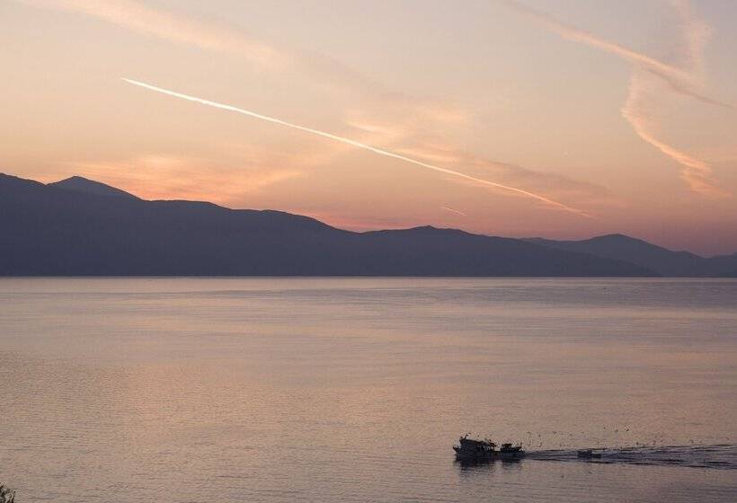 Red Tower Hotel Lefkada
