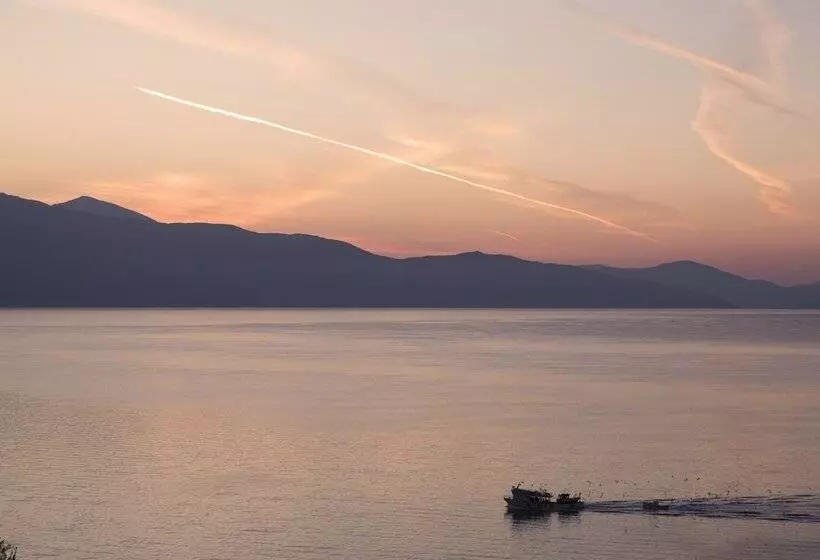 Red Tower Hotel Lefkada