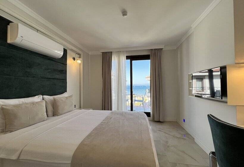 ホテル Cunda Rota Seaside