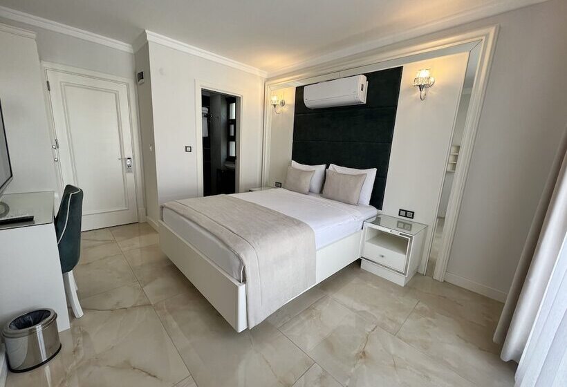 ホテル Cunda Rota Seaside