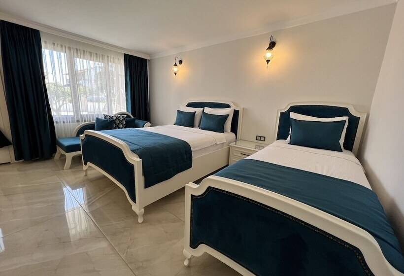 ホテル Cunda Rota Seaside