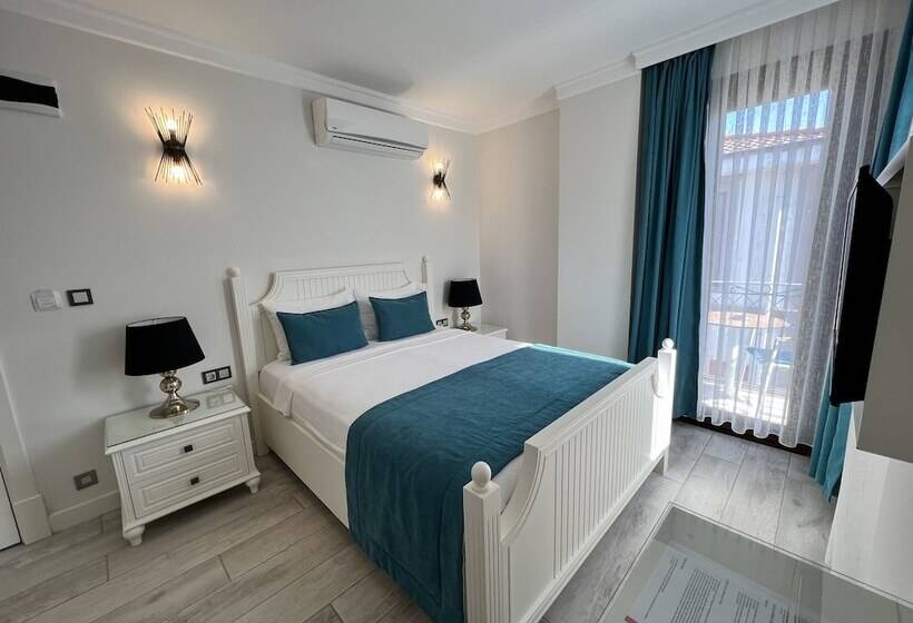 ホテル Cunda Rota Seaside