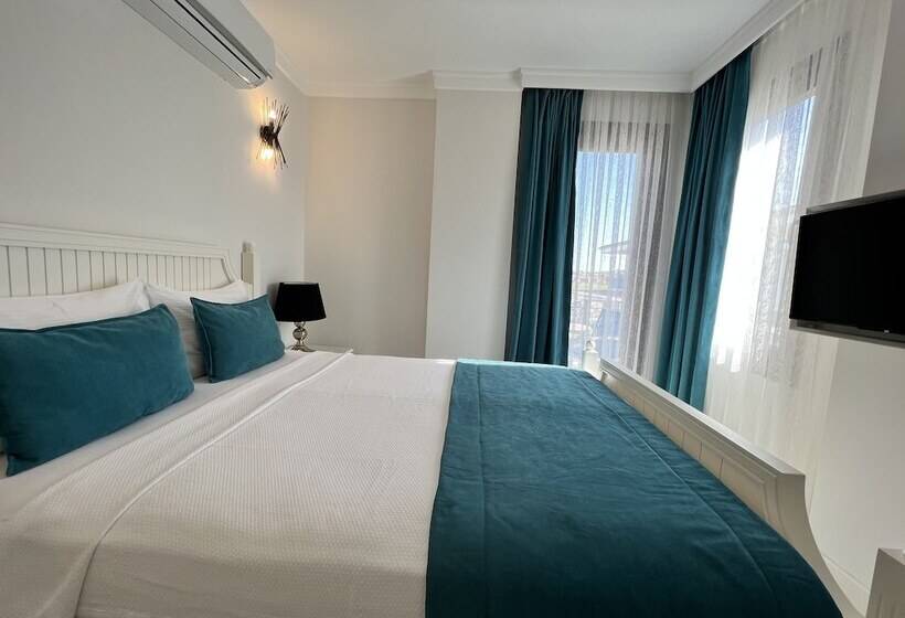 ホテル Cunda Rota Seaside