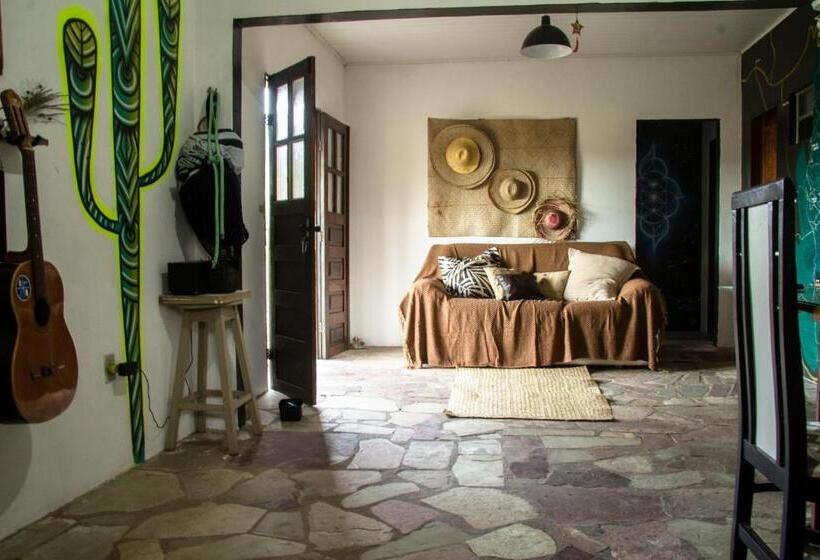 Hostel Portal Do Pati