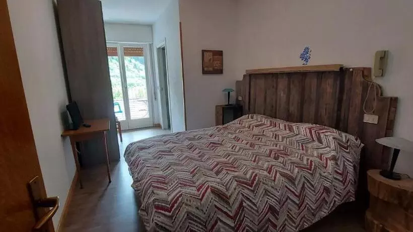 Hotelli Albergo Vittoria