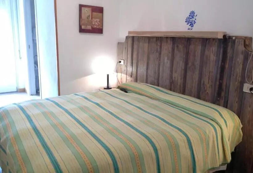 Hotelli Albergo Vittoria