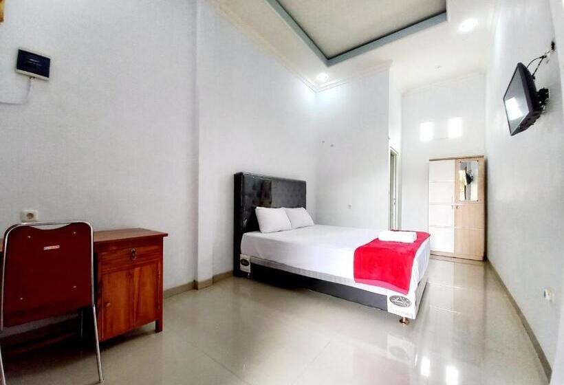 فندق Harmony House Syariah Near Alun Alun Pati Mitra Reddoorz