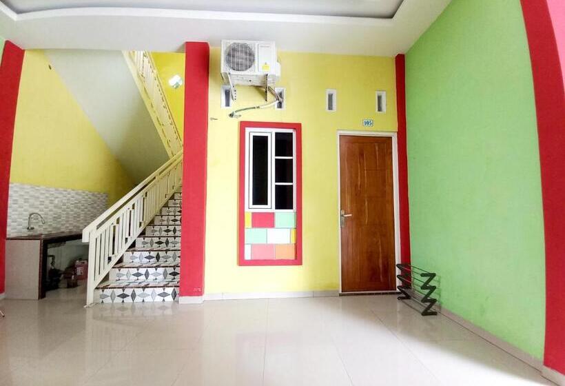 فندق Harmony House Syariah Near Alun Alun Pati Mitra Reddoorz