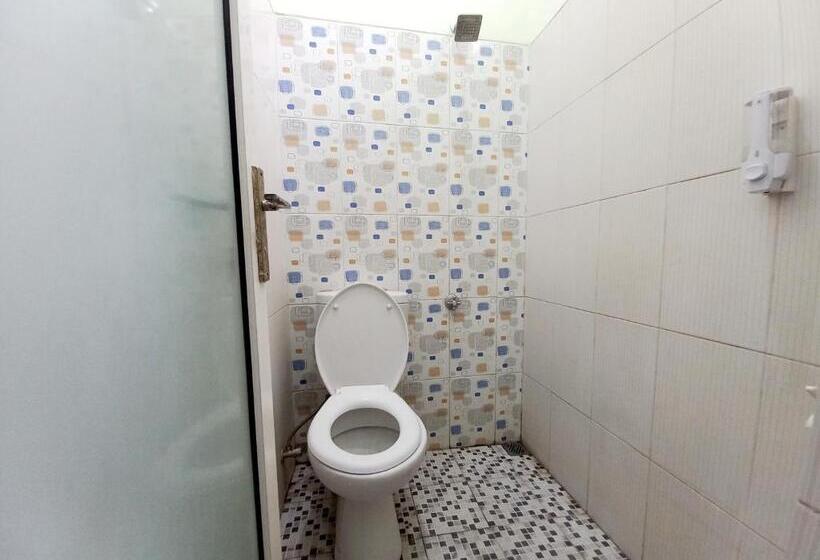 فندق Harmony House Syariah Near Alun Alun Pati Mitra Reddoorz